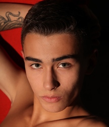 Bryan 5ab8b90c3632a.jpg