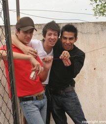 bareback friends 5ac411f6c8d72.jpg