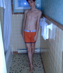 cum in the bathtub 5ad3e9d83de5a.jpg