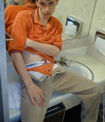 cum in the bathtub 5ad93ced7c12d.jpg