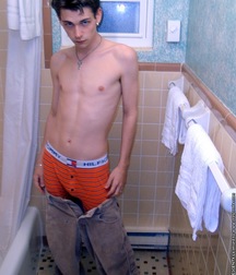 cum in the bathtub 5ad93d089427f.jpg