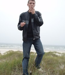 Denis 5ad940a6947dc.jpg