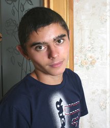 Vasek 5ad9b4e3c2da5.jpg