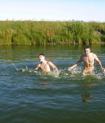 Cody and Billy 5ada9c2388705.jpg