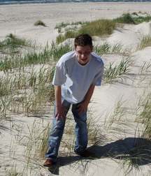 Denis 5adbcdc9389f8.jpg