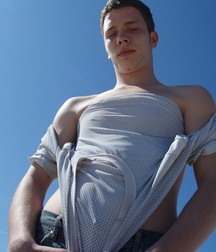 Denis 5adbcdd6b063b.jpg