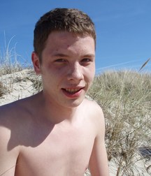 Denis 5adbce4f9a0de.jpg