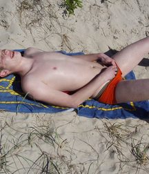 Denis 5adbce7f0e2e8.jpg