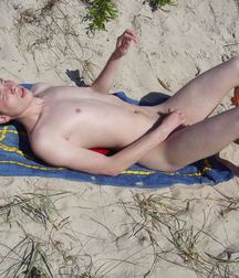 Denis 5adbceb2a96f4.jpg