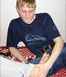 guy foot 5add1c4237a69.jpg