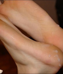 guy foot 5add1d1ad2f47.jpg