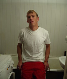 hot blonde taking a shower 5ade778c056b0.jpg