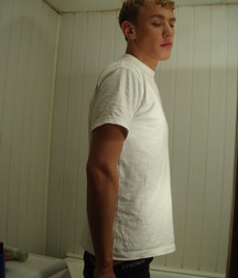 hot blonde taking a shower 5ade779559df8.jpg