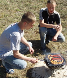 King and Maxime 5ae5344de4c40.jpg
