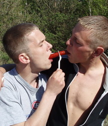 King and Maxime 5ae53473b127e.jpg