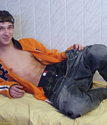 Knut 5ae60619b439d.jpg