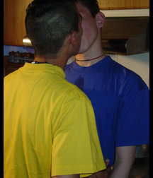 Latin couple 5ae7af16d435b.jpg