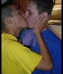 Latin couple 5ae7af17cc624.jpg