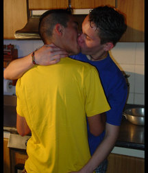 Latin couple 5ae7af197fd1a.jpg