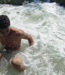 Leonello 5ae7c429610c6.jpg