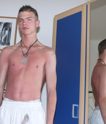 Lucifer 5aebbd961345f.jpg