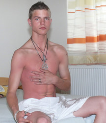 Lucifer 5aebbd96de497.jpg