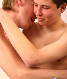 Mathew and Simonas 5aed0c47e10bd.jpg