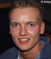 Party 5af0eb82f1d1e.jpg