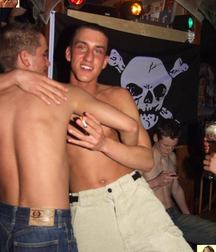 Party 5af0ebb82fd1b.jpg