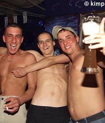 Party 5af0ebbc1018c.jpg