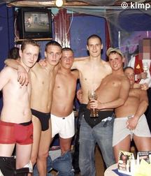 Party 5af0ebbeca388.jpg