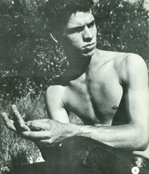 Bobby 5af39ef67063f.jpg