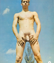 Bobby 5af39f19859f9.jpg