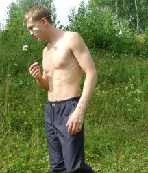 Russian boy 5af55f0e70972.jpg