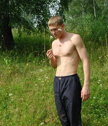 Russian boy 5af55f101fe48.jpg