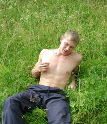 Russian boy 5af55f16622e3.jpg