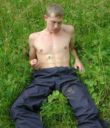 Russian boy 5af55f19dbc7e.jpg