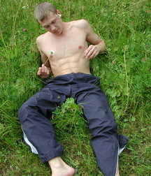 Russian boy 5af55f2317e3e.jpg