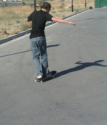 Skater sammy 5afa21b2aa7f8.jpg