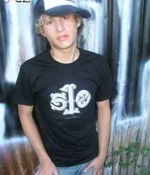 Skater sammy 5afa21dd408a7.jpg