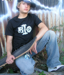 Skater sammy 5afa21ea8d76c.jpg