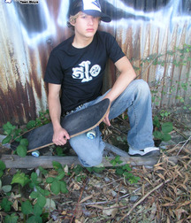 Skater sammy 5afa21eb5da5f.jpg