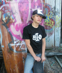 Skater sammy 5afa21ec24c23.jpg