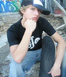 Skater sammy 5afa21f2d70cc.jpg