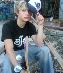 Skater sammy 5afa21f965bc3.jpg