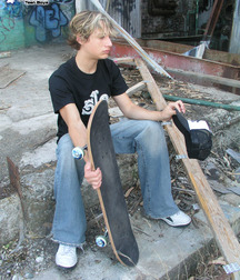 Skater sammy 5afa21fa2699c.jpg