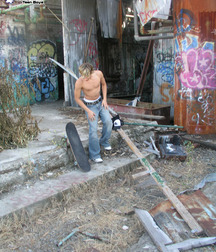 Skater sammy 5afa220421cf1.jpg
