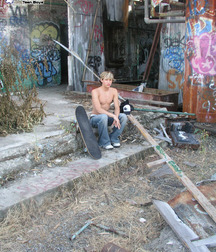 Skater sammy 5afa2204d22d0.jpg