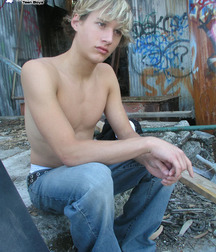 Skater sammy 5afa220e62b61.jpg