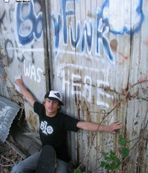 Skater sammy 5afa22a81a91f.jpg